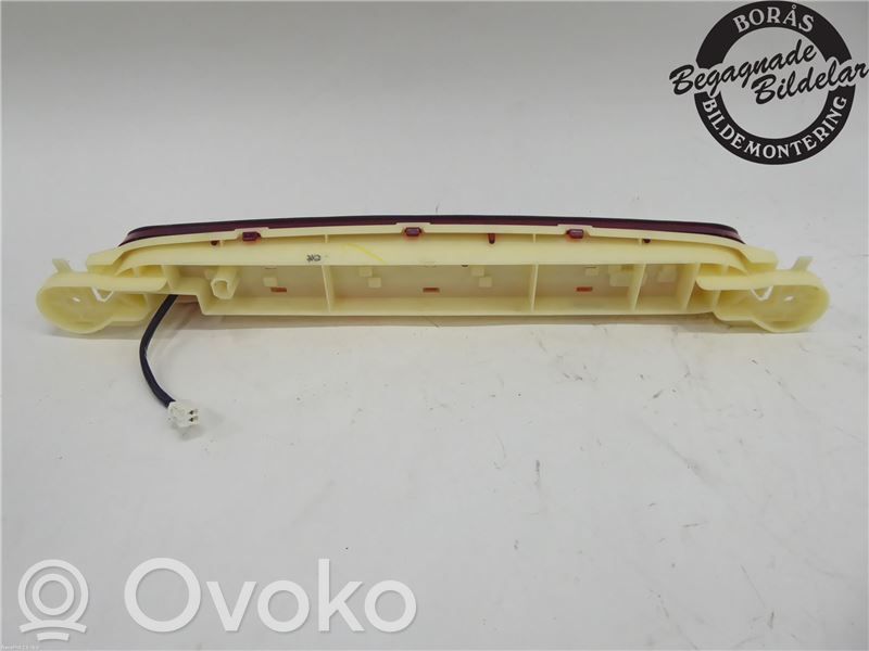 Third/center stoplight   GS1F51580K