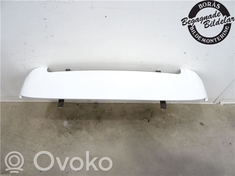 KIA Ceed Tailgate/trunk spoiler 