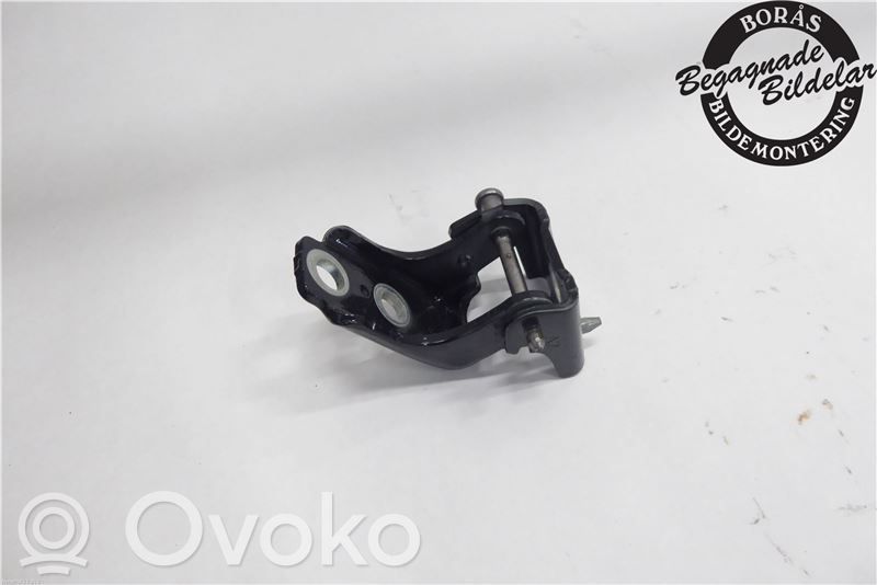 Peugeot 508 Front door lower hinge 