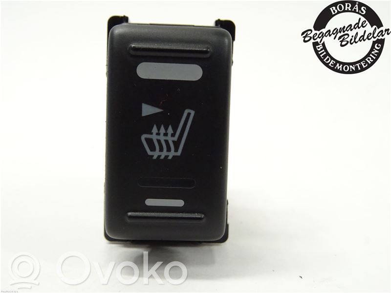 Nissan Navara D40 Interruptor de calefacción del asiento 