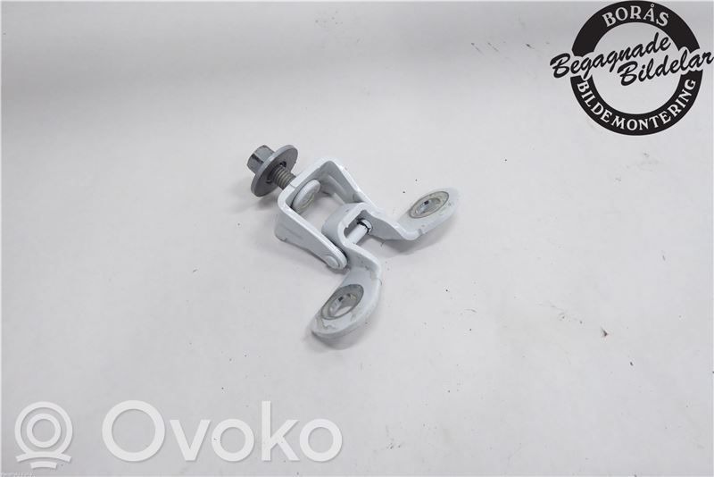 Ford Kuga II Tailgate/trunk/boot hinge 