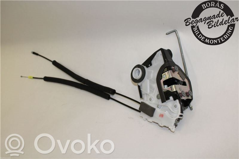 Subaru WRX STI Zamek drzwi przednich 