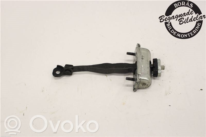 Ford S-MAX Takaoven pidätin 