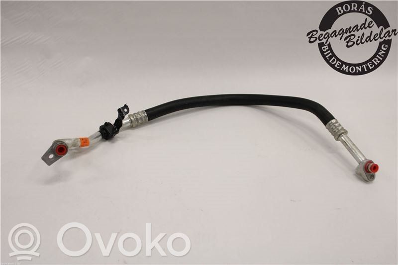 Ford Focus Conductă/furtun aer condiționat (A/C) 