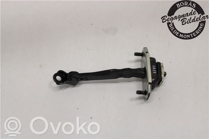 KIA Ceed Takaoven pidätin 