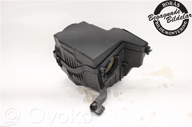 Volvo C30 Air filter box 