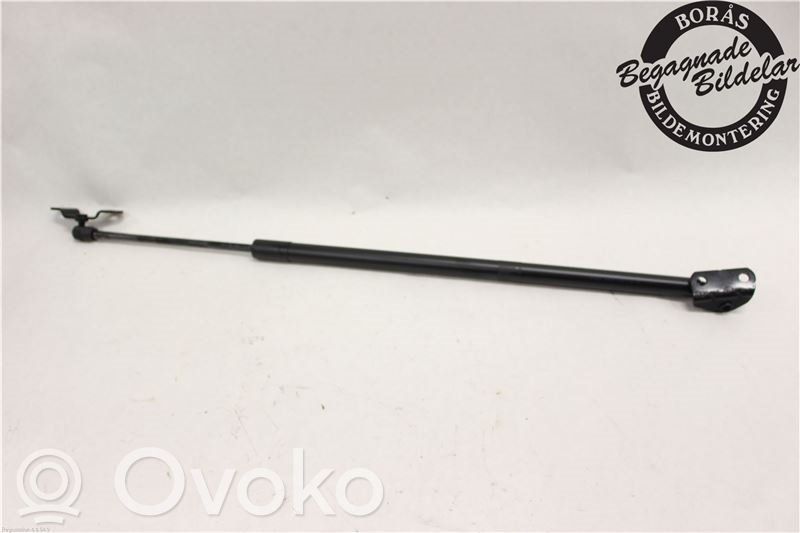 Ford Kuga II Tailgate strut 