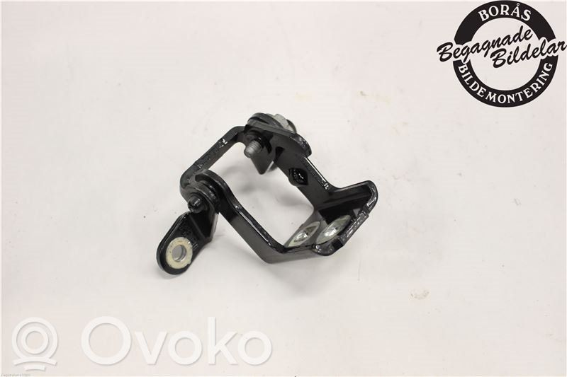 Opel Insignia A Rear door upper hinge 