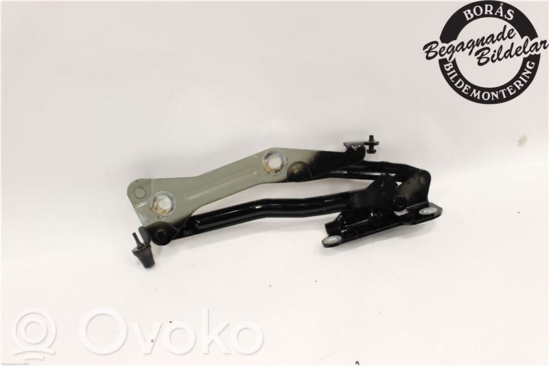 Ford Mustang VI Tailgate/trunk/boot hinge 