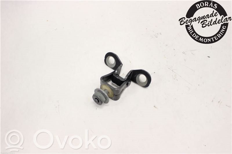 Ford Kuga II Tailgate/trunk/boot hinge 