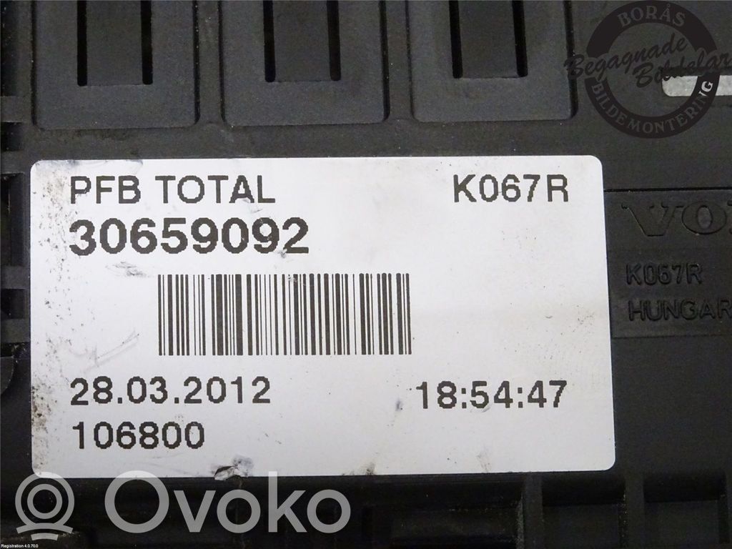 Volvo V70 Fuse module 