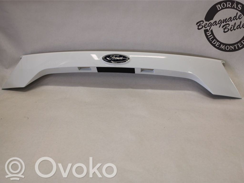 Tailgate trim   2067672