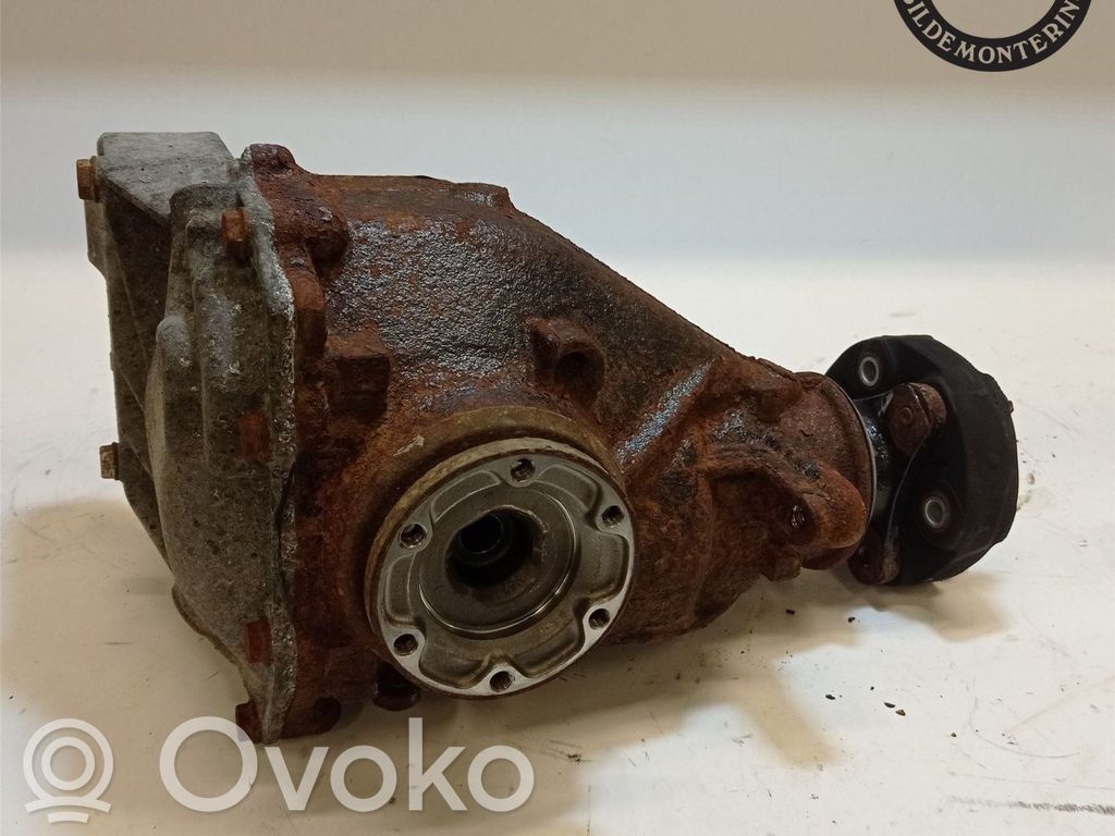 Rear differential   33107572521,7572520,7572520