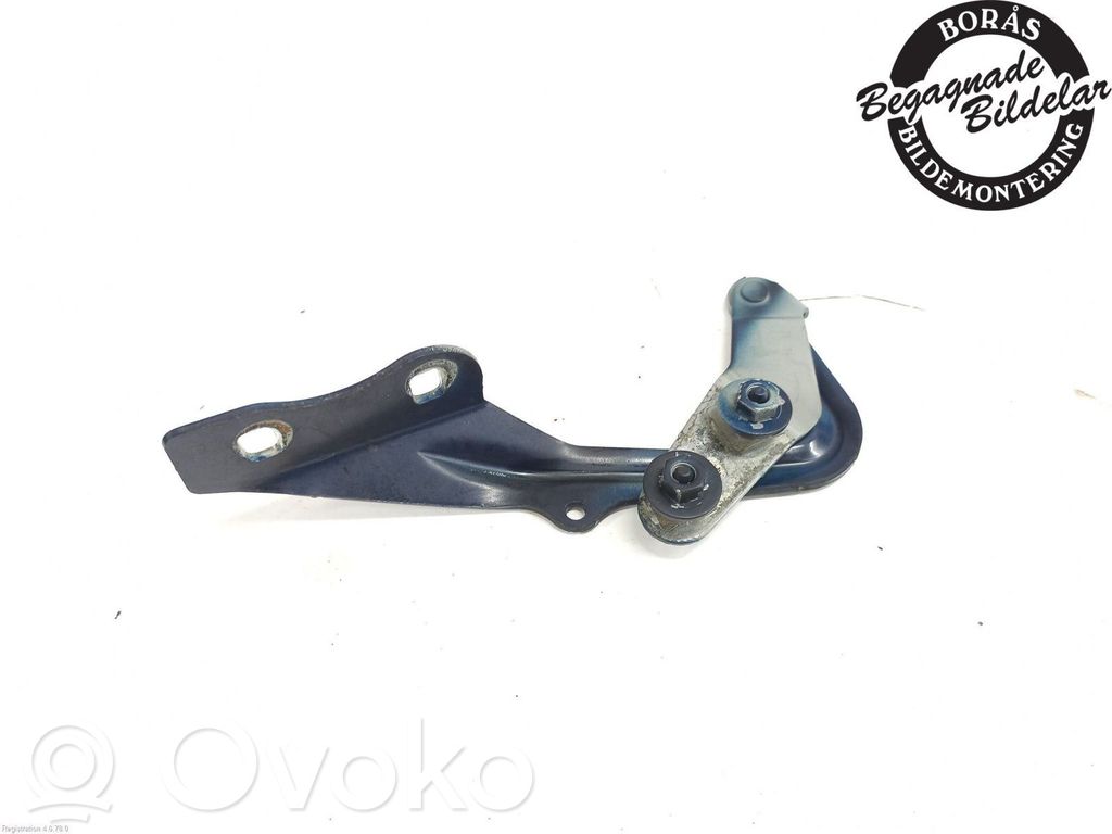 Engine bonnet/hood hinges   1595455