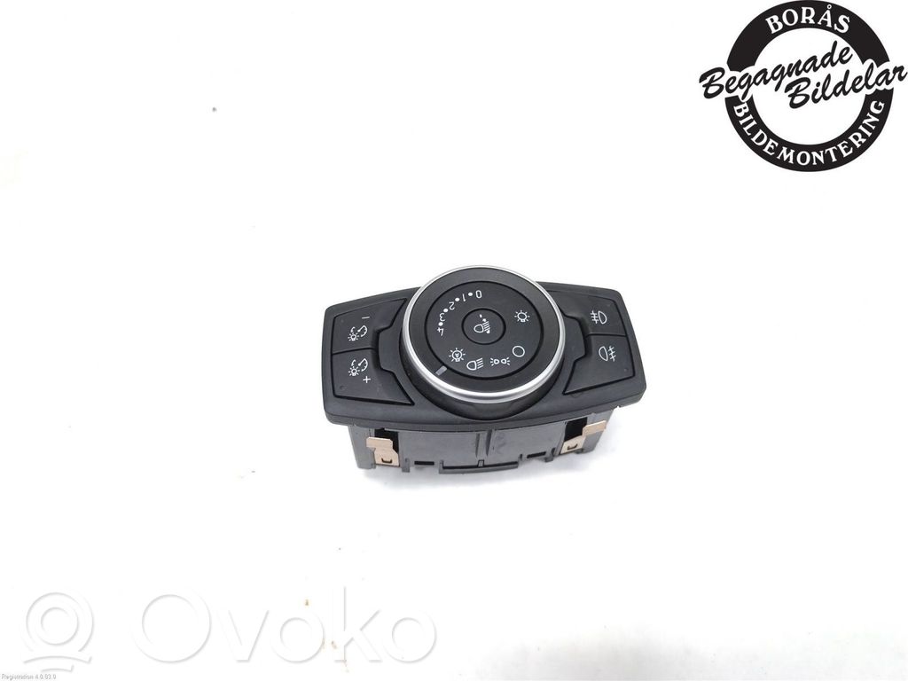 Ford Focus Light switch 