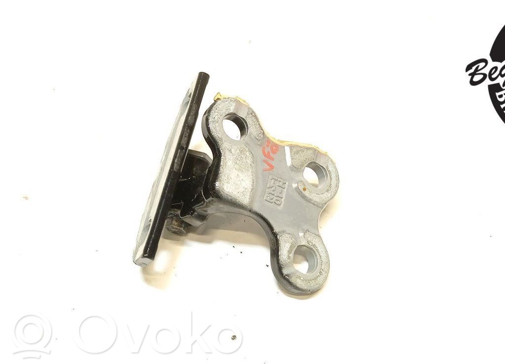 Volvo S60 Front door upper hinge 