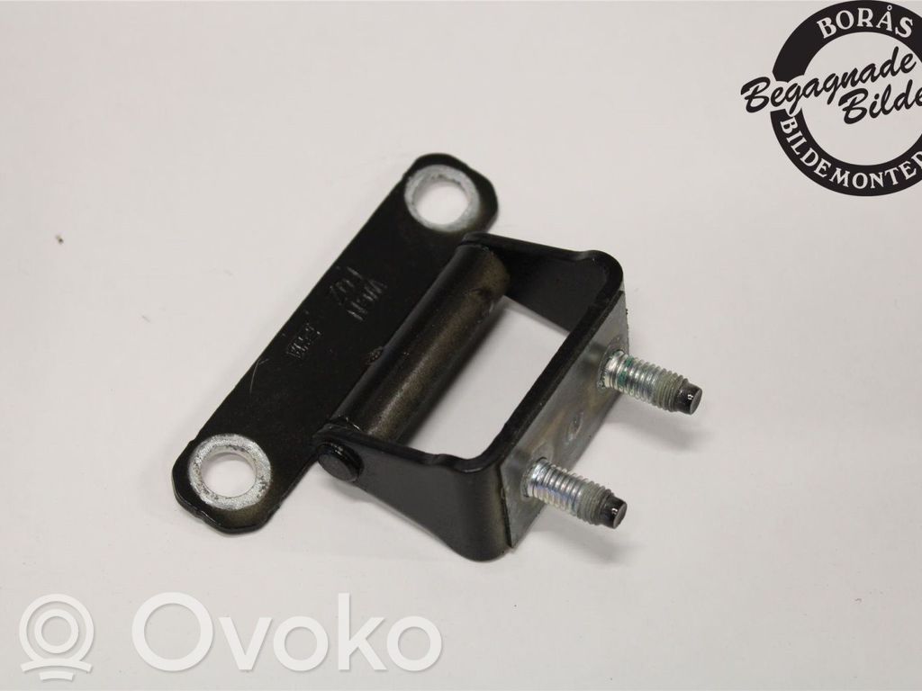 KIA Sorento Tailgate/trunk/boot hinge 