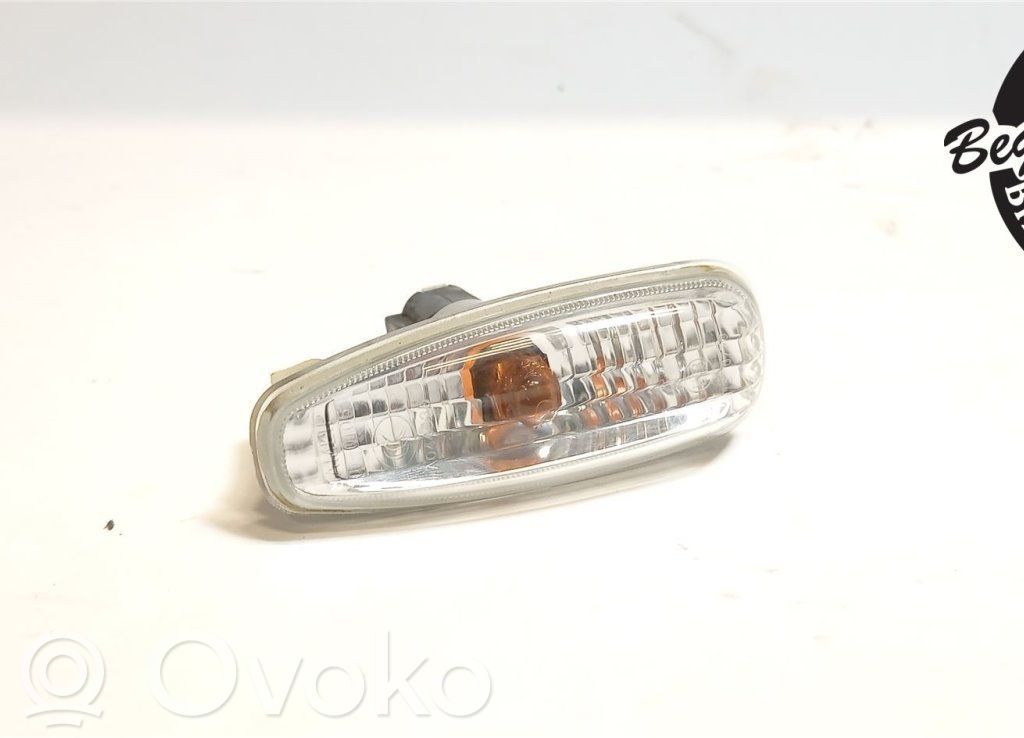 Hyundai i30 Front fender indicator light 