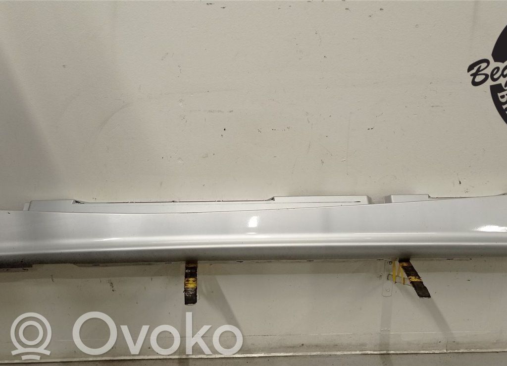 BMW 1 E81 E87 Sill 