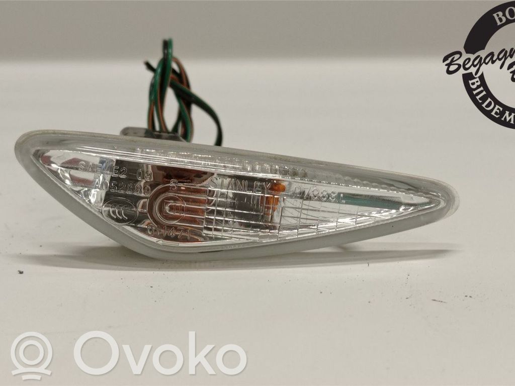 Mazda 6 Front fender indicator light 