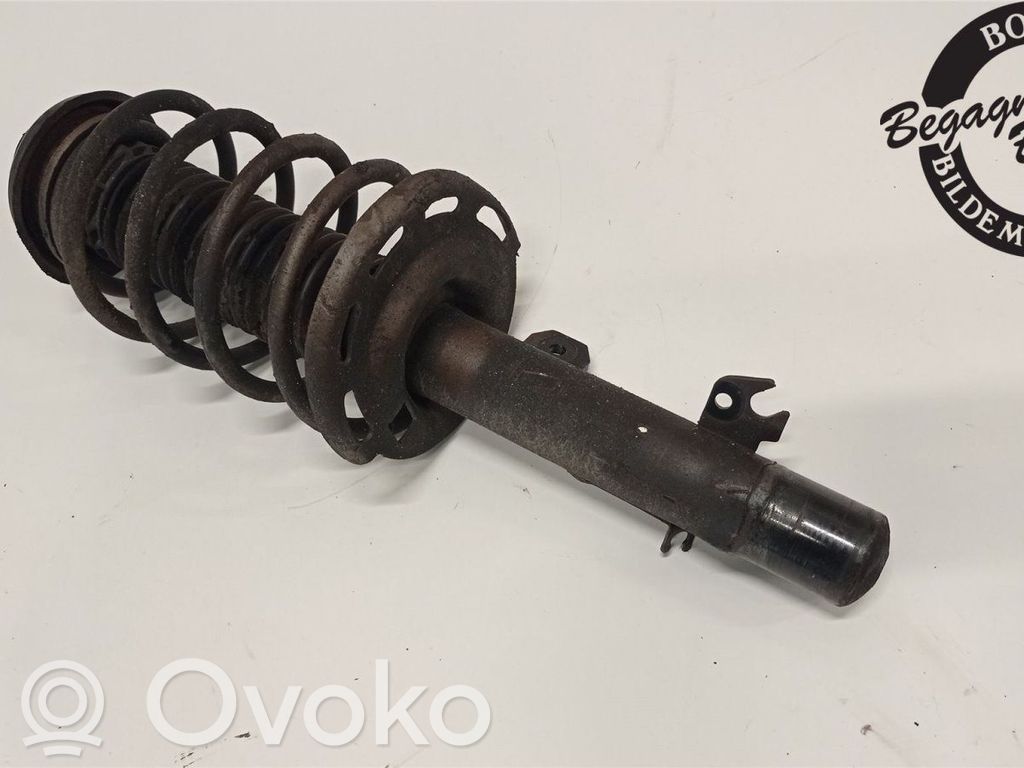 Citroen C3 Etuiskunvaimennin kierrejousella 