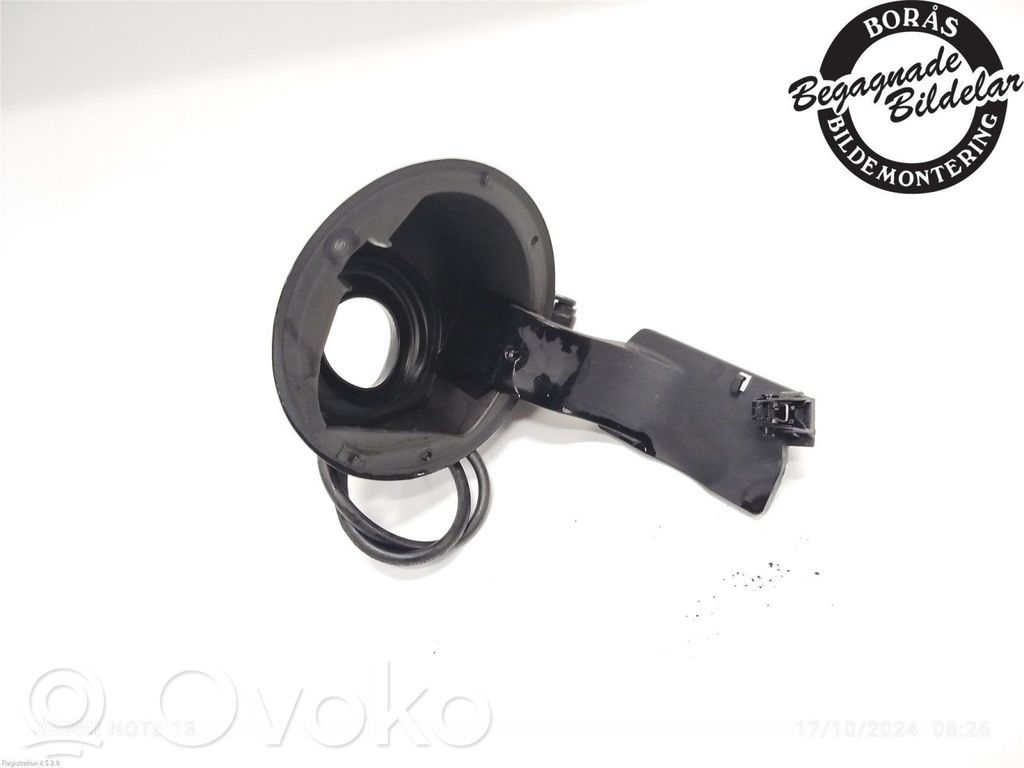 Volvo XC60 Siłownik klapki wlewu paliwa 