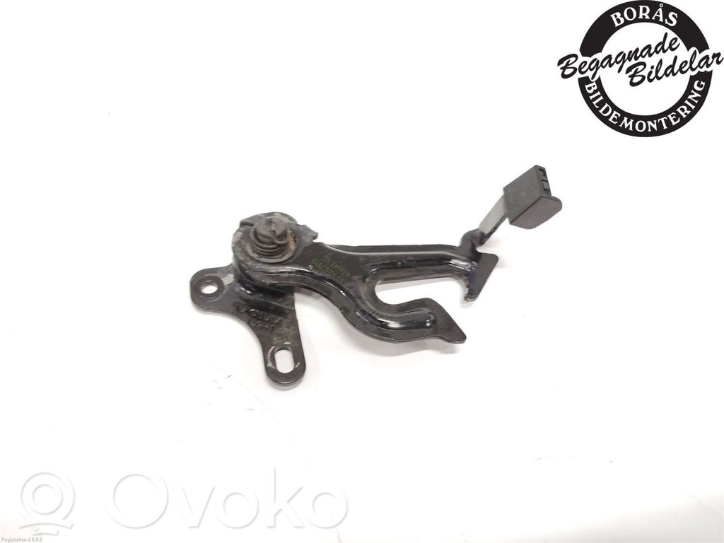 Volvo V70 Engine bonnet/hood lock/latch loop/hook 