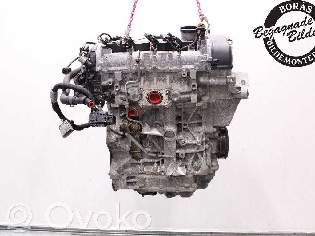 Volkswagen Golf VII Engine 