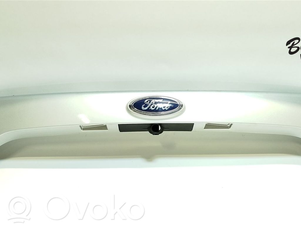Ford Kuga II Tailgate trim 