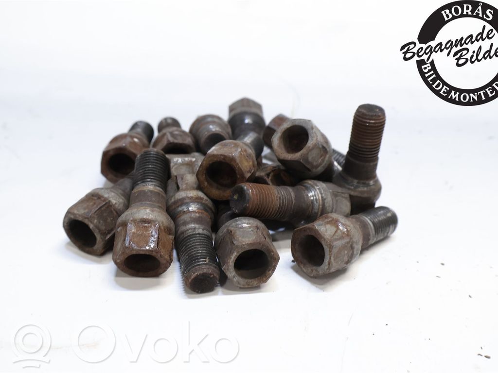 Tuercas/tornillos