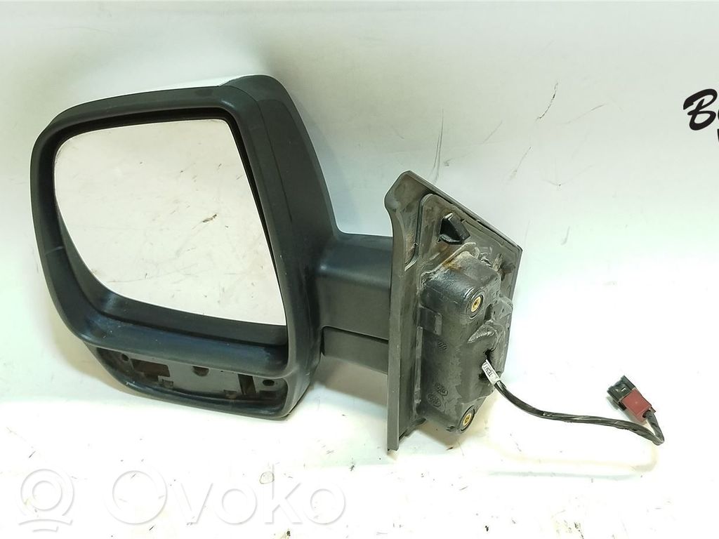 Opel Combo D Front door electric wing mirror 