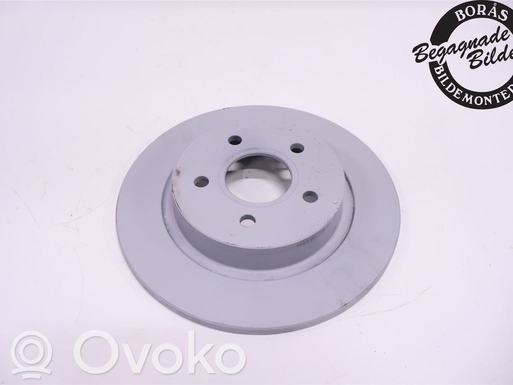 Volvo S40 Takajarrulevy 