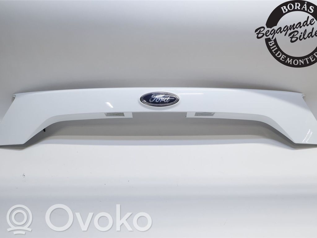 Ford Kuga II Tailgate trim 