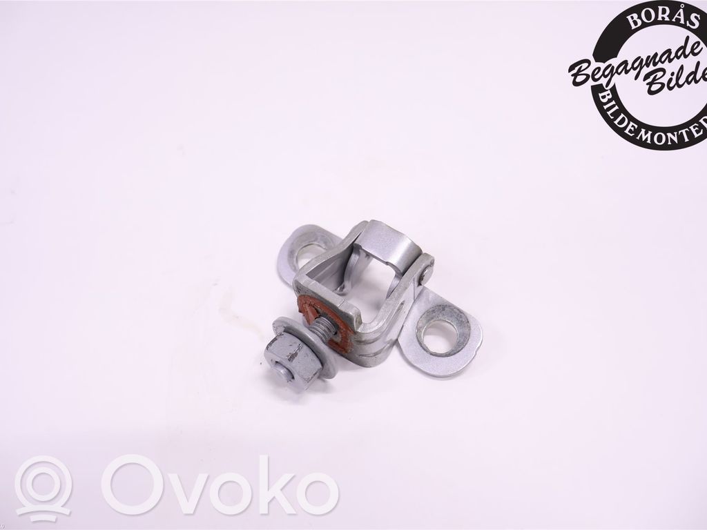 Ford Galaxy Tailgate/trunk/boot hinge 