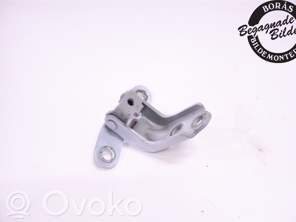 KIA Ceed Front door lower hinge 