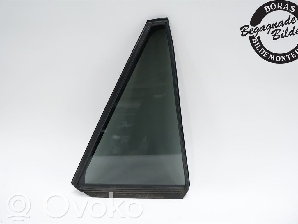 Subaru Outback (BS) Ventanilla de ventilación de la puerta trasera 