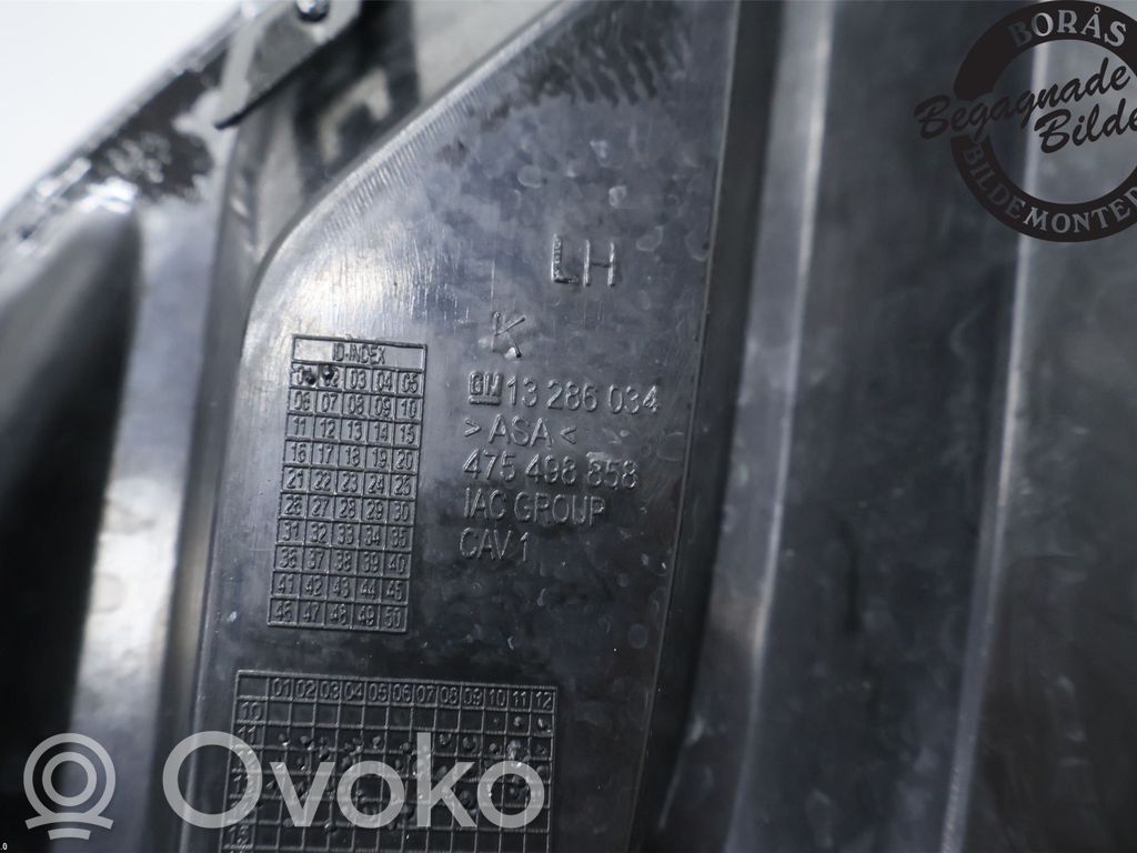 Opel Corsa D Unteres Gitter dreiteilig vorne 