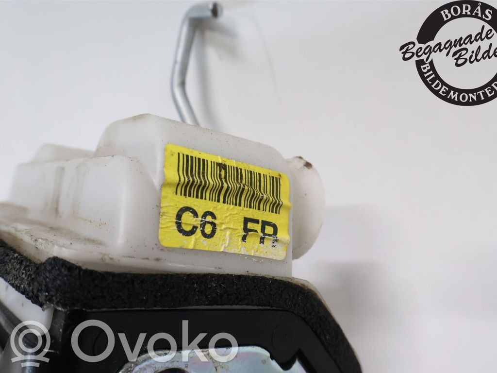 KIA Rio Etuoven lukko 