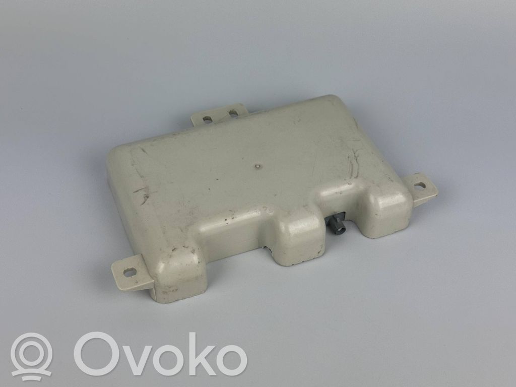 BMW 6 E63 E64 Amplificatore antenna 