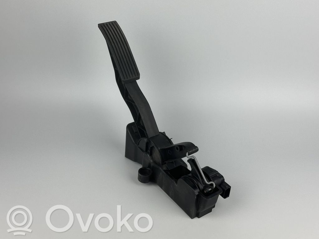 Mercedes-Benz A W169 Accelerator throttle pedal 