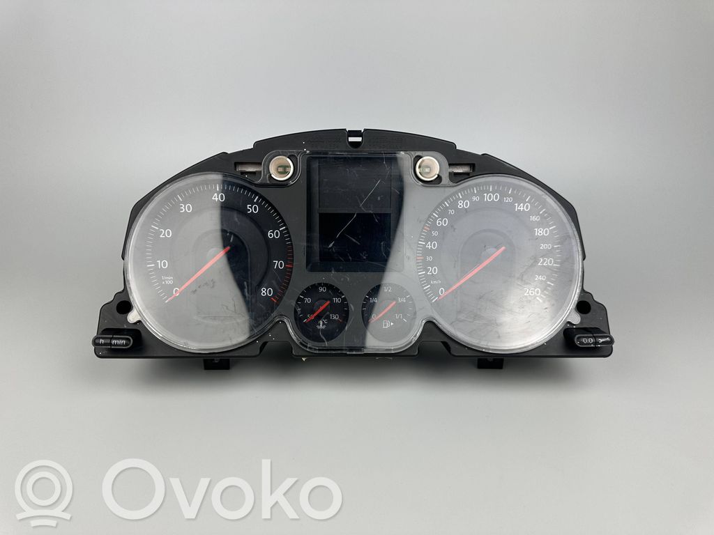 Volkswagen PASSAT B6 Tachimetro (quadro strumenti) 