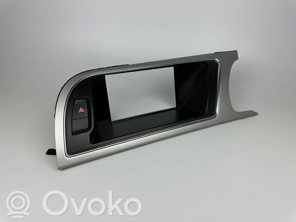 Audi A5 8T 8F Konsola środkowa / Radio / GPS 