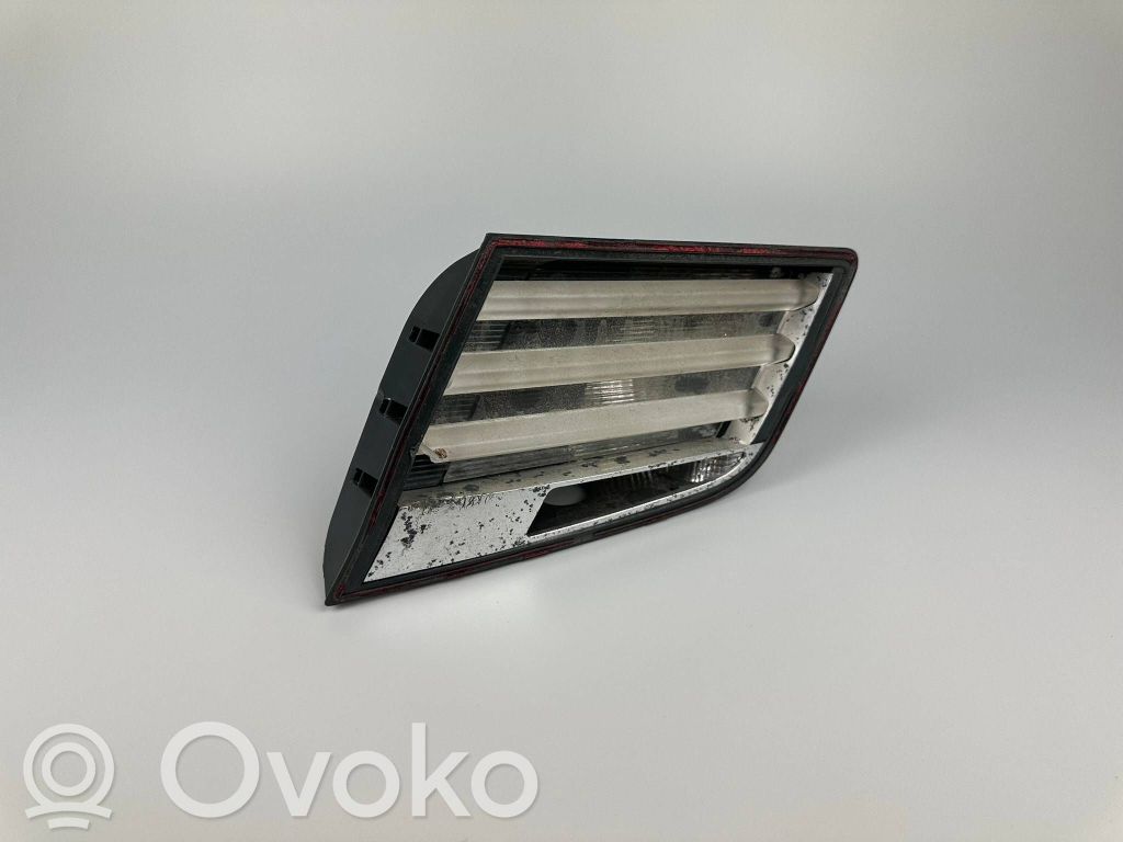 BMW 5 F10 F11 Lampy tylnej klapy bagażnika 