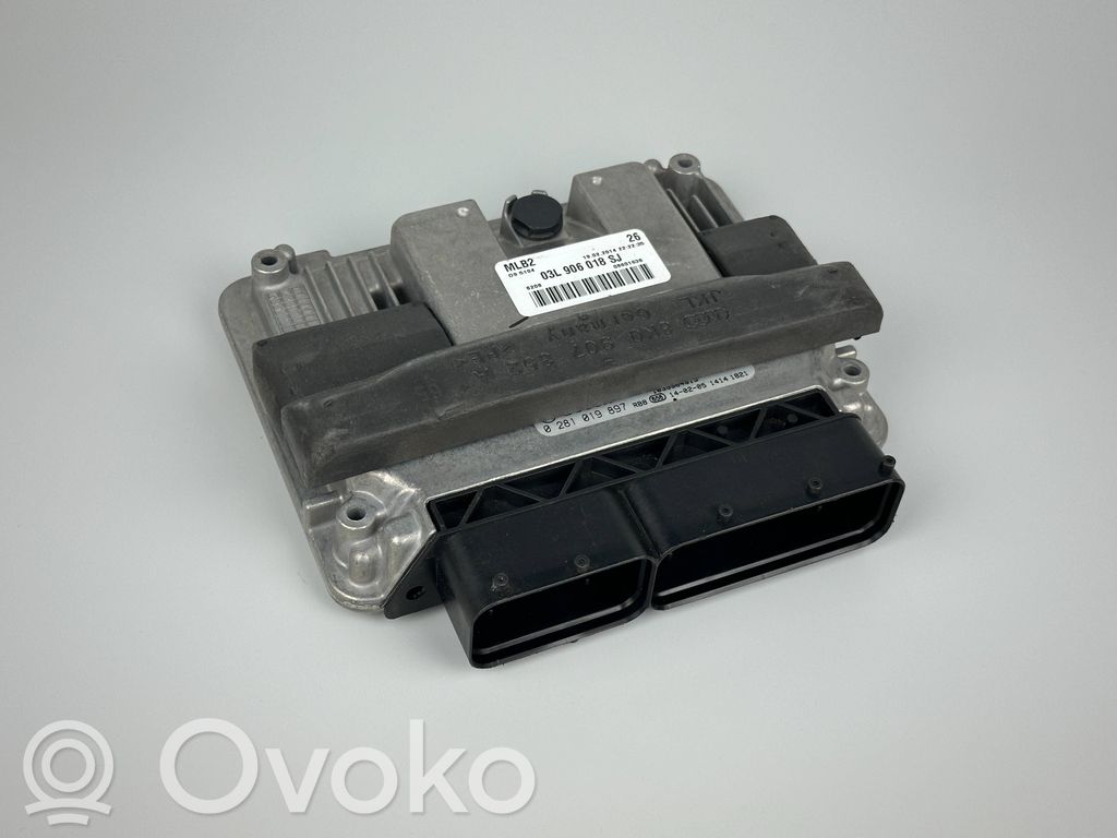 Audi A4 S4 B8 8K Engine control unit/module 