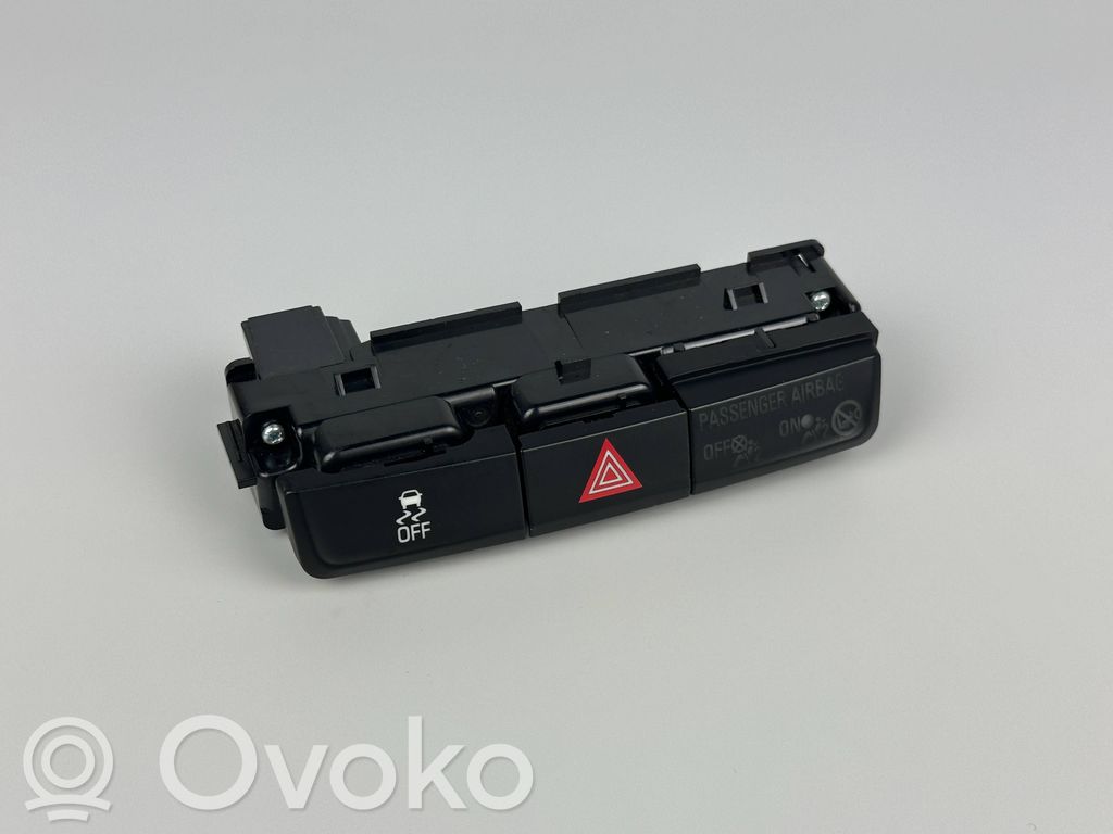 Hazard light switch   95016183,SANAE1A011A