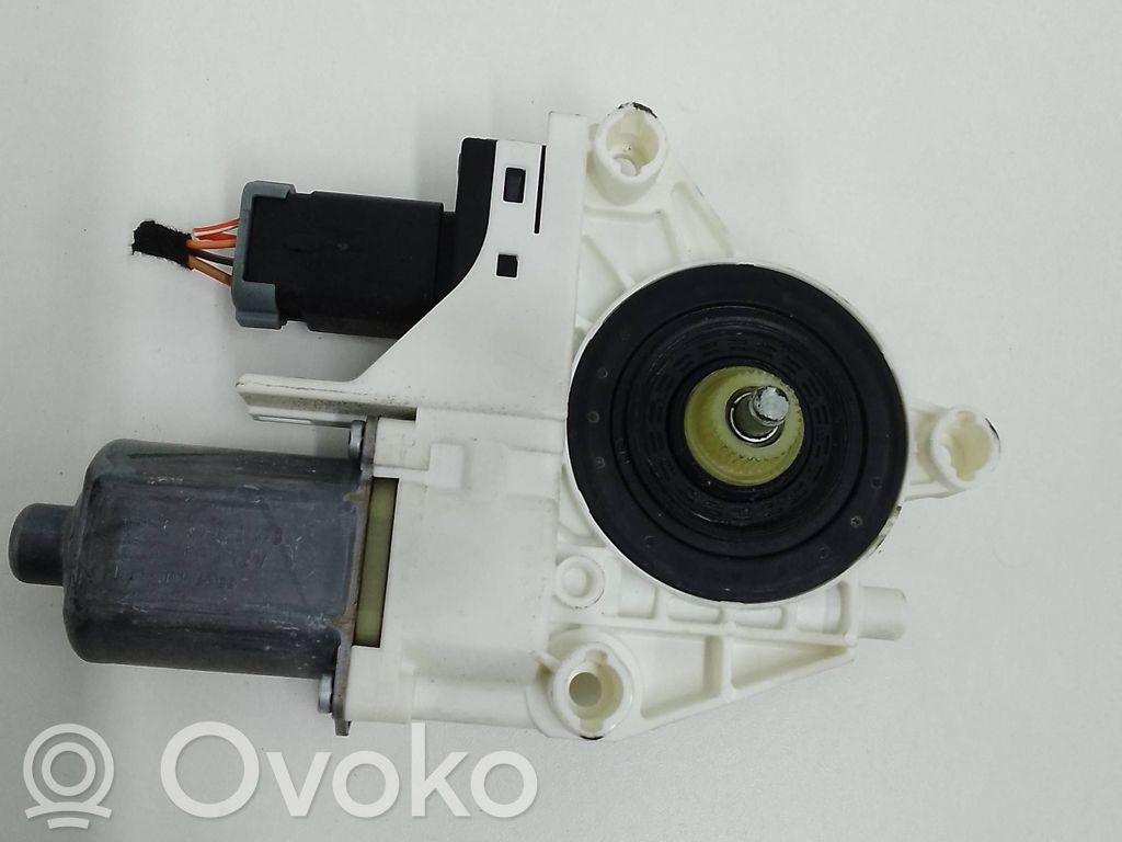Dodge Journey Silnik regulatora szyby drzwi przednich 