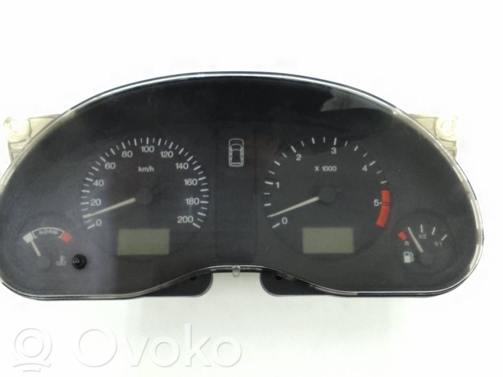 Licznik / Prędkościomierz   F5RF10A855A,P64GA,PPTD40