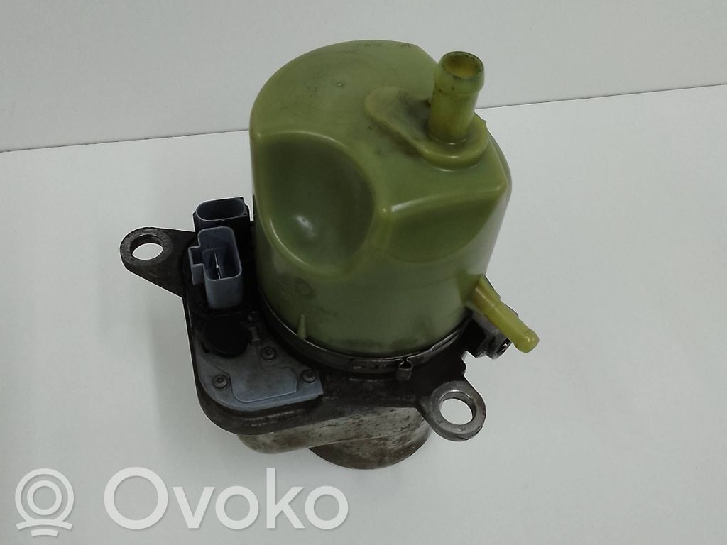 Volvo S40 Ohjaustehostimen pumppu 