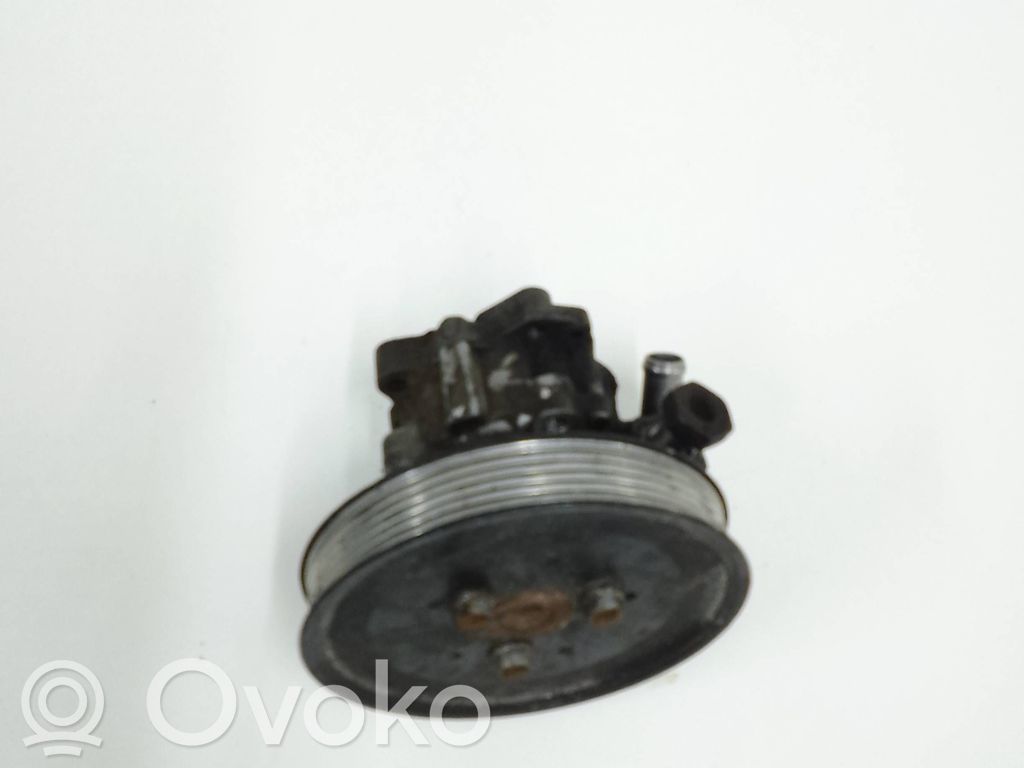 Audi A6 S6 C6 4F Ohjaustehostimen pumppu 