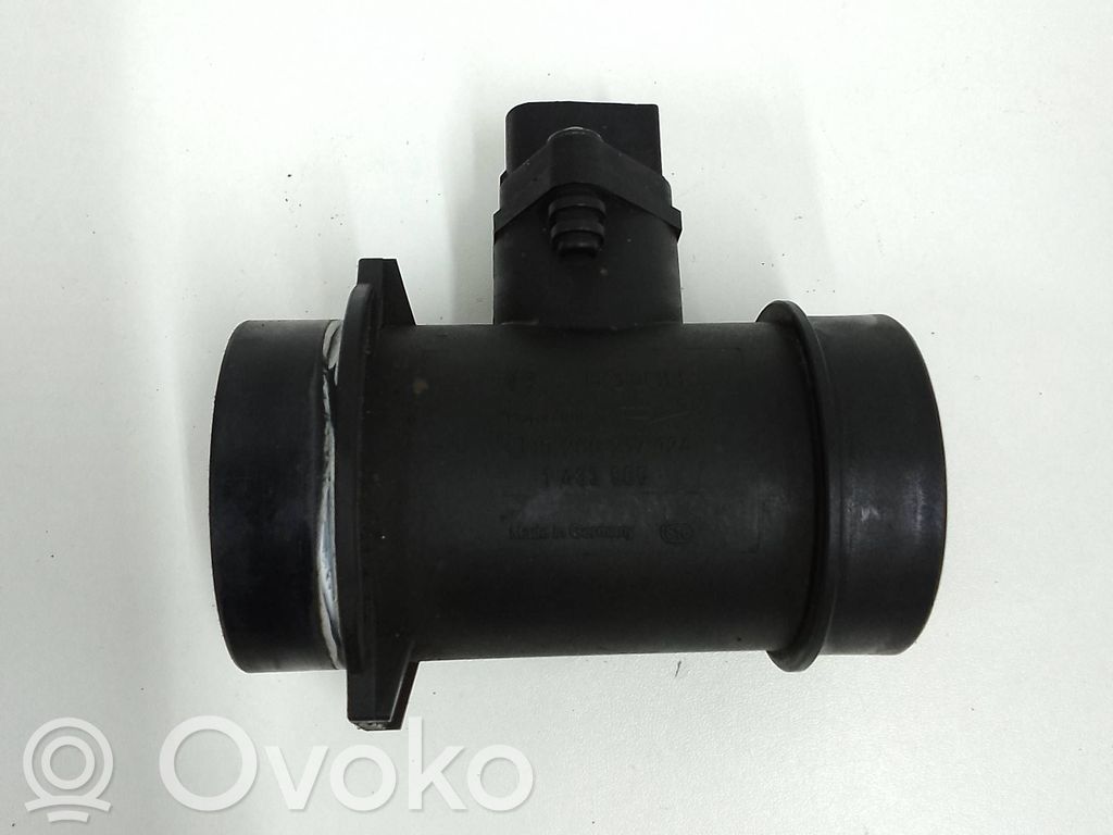 BMW 3 E46 Mass air flow meter 